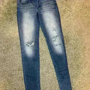Women’s KANCAN jeans size 24